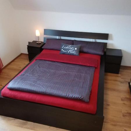 Private Zimmer Bei Der Weser-Ems-Halle Olsztyn Bagian luar foto