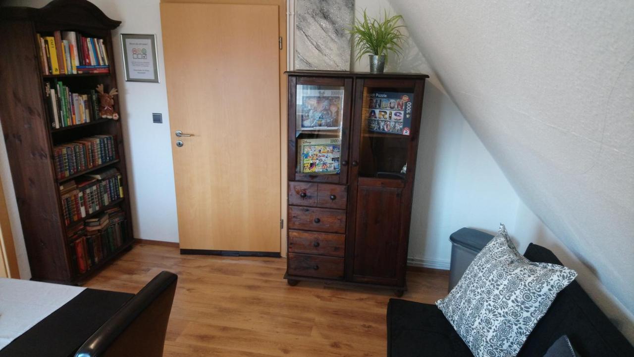 Private Zimmer Bei Der Weser-Ems-Halle Olsztyn Bagian luar foto