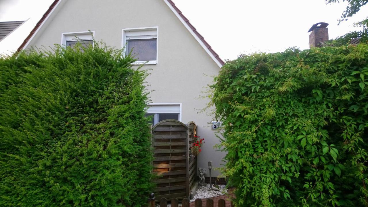 Private Zimmer Bei Der Weser-Ems-Halle Olsztyn Bagian luar foto