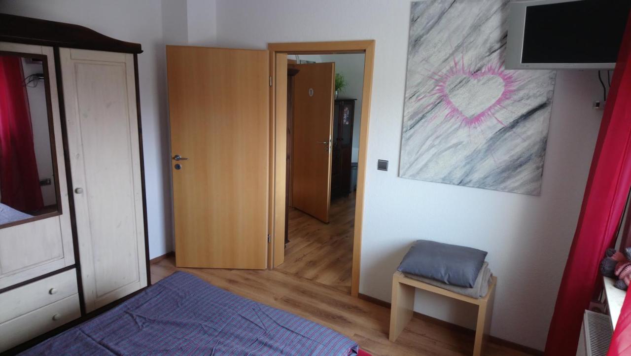Private Zimmer Bei Der Weser-Ems-Halle Olsztyn Bagian luar foto