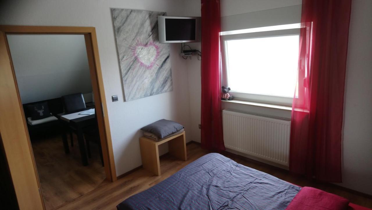 Private Zimmer Bei Der Weser-Ems-Halle Olsztyn Bagian luar foto